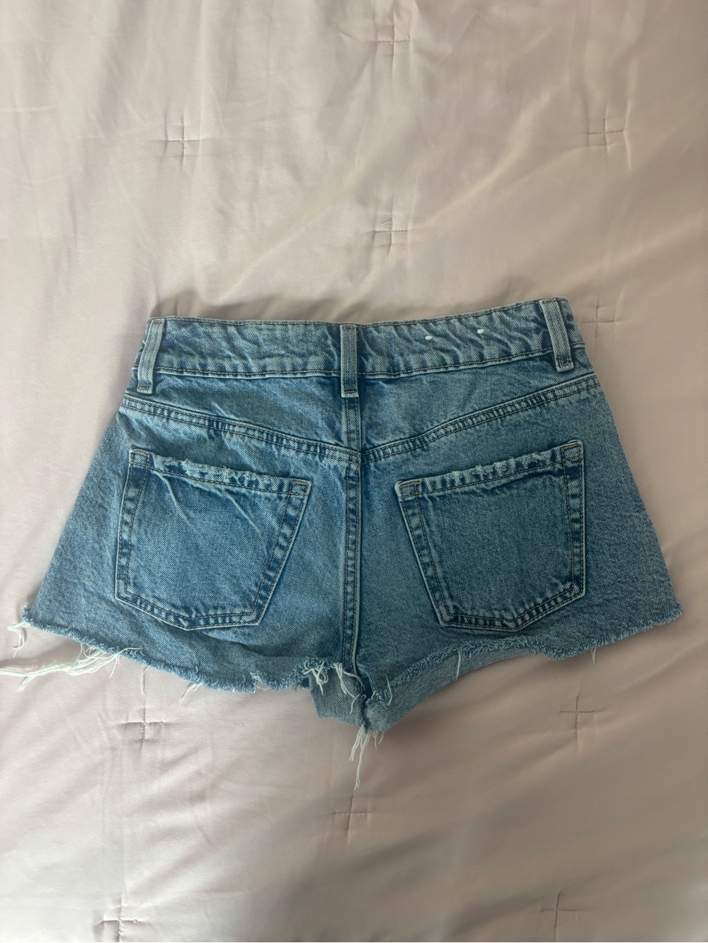 Garage Distressed Light Blue Denim Shorts - Picture 3 of 3